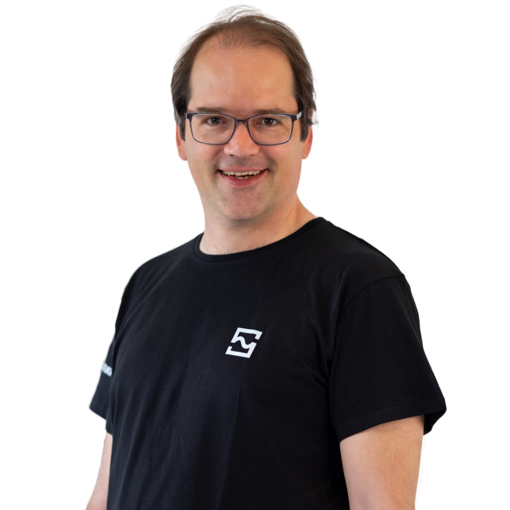 Foto von Dennis Schober-Wenger, Geschäftsführer bei SinusQuadrat, der Digitalagentur aus Offenburg.